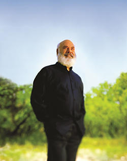 Dr Andrew Weil for Origins Mega Mushroom products Skin Relief Collection portrait2