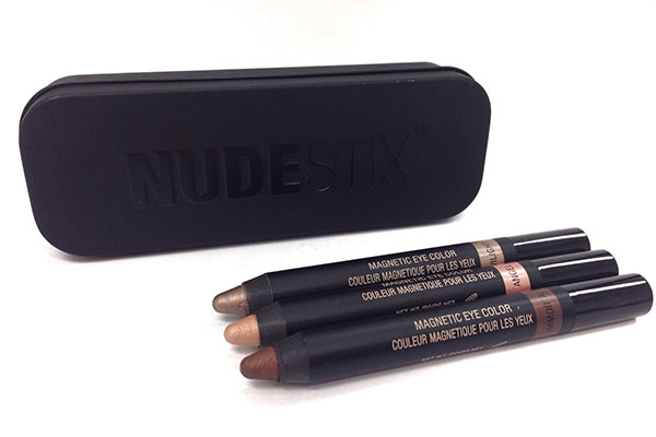 NUDESTIX Holiday Eye Kit 