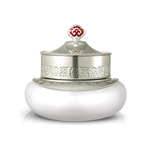 The History of Whoo GongJinHyang: Seol Whitening & Moisture Glow Cream The History of Whoo GongJinHyang: Seol Whitening & Moisture Glow Cream