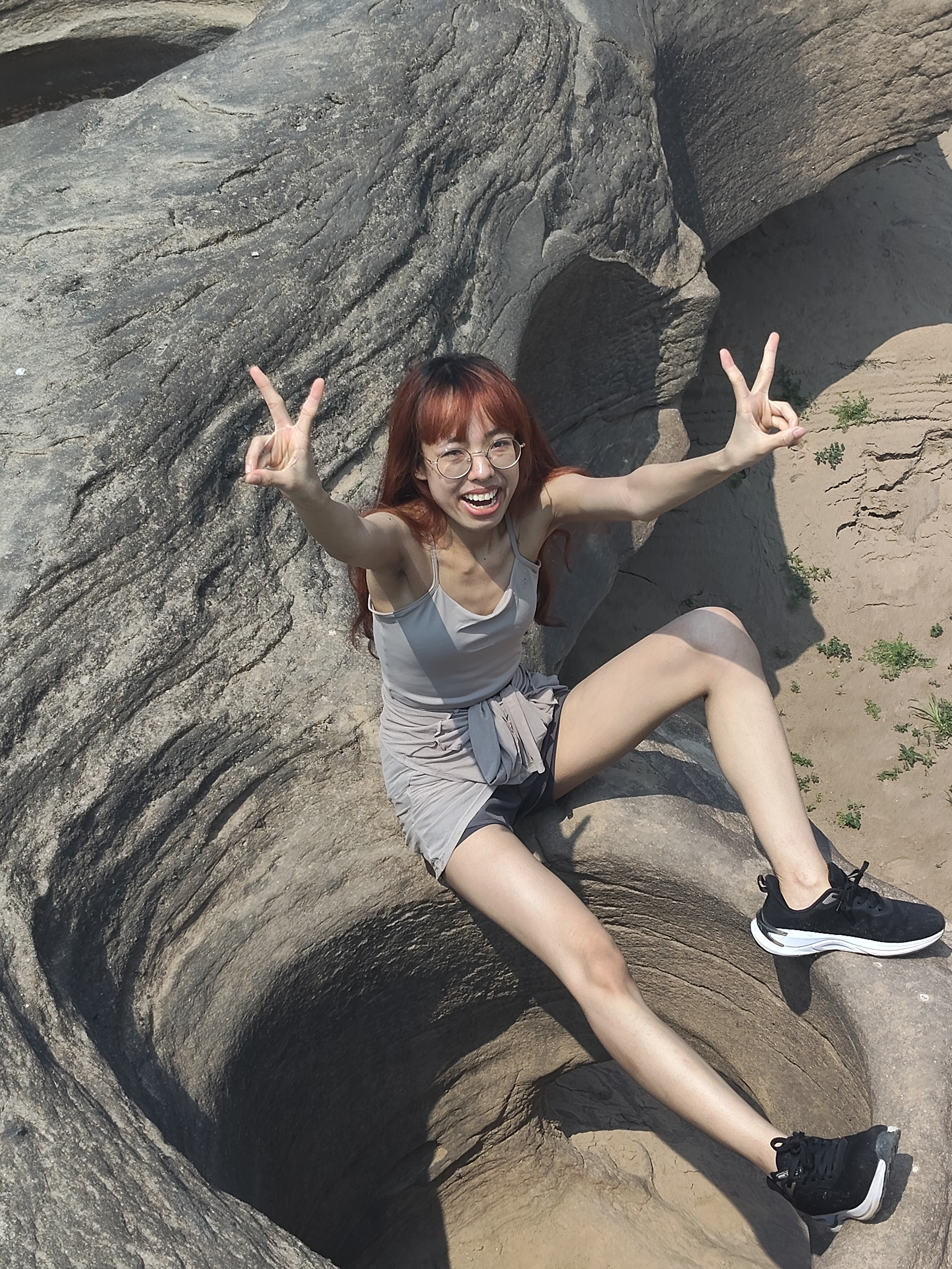 Khaimookdam's profile picture